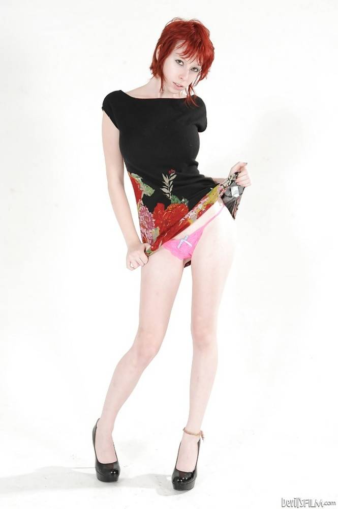 Bosomy redhead babe Zoey Nixon stripping and spreading her legs - #12