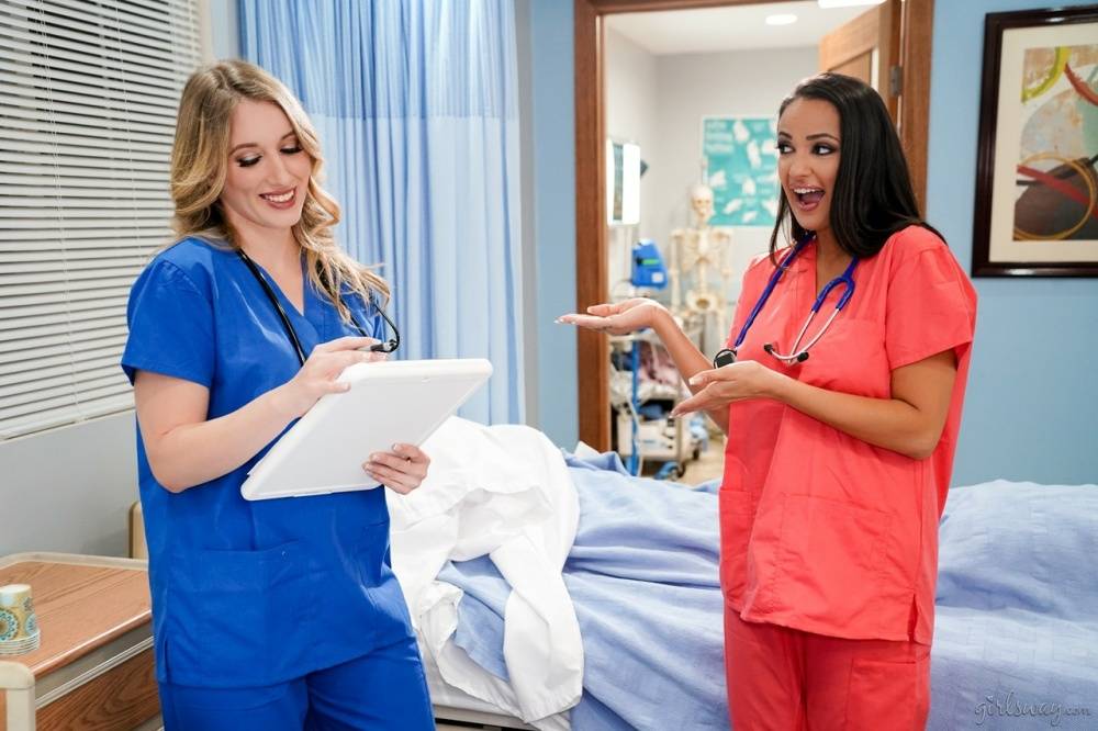 Horny nurses Riley Reyes and Sofi Ryan have lesbian sex on a hospital bed - #9