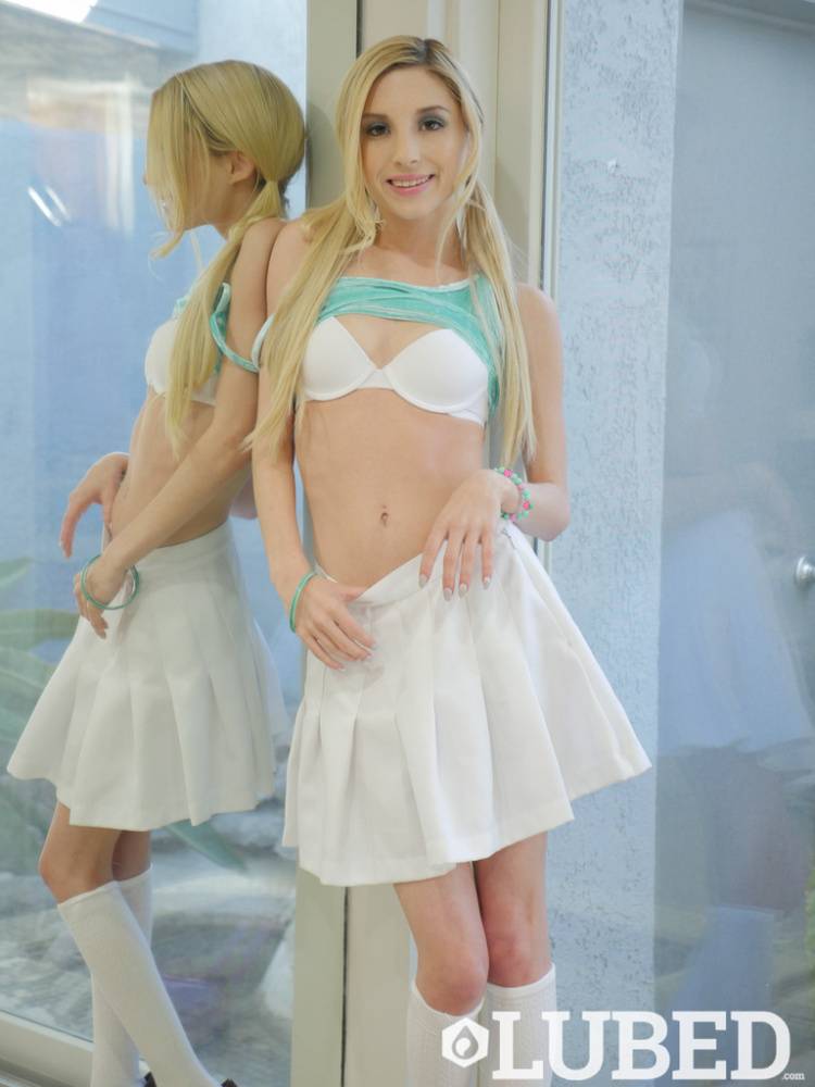 Sweet blonde girl Piper Perri removes her white pretties and skirt | Photo: 656798
