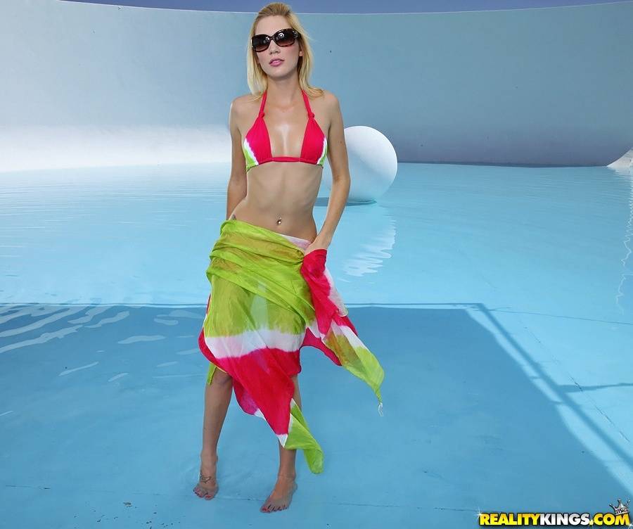 Horny babe in bikini and glasses Celeste star poses near azure pool - #6