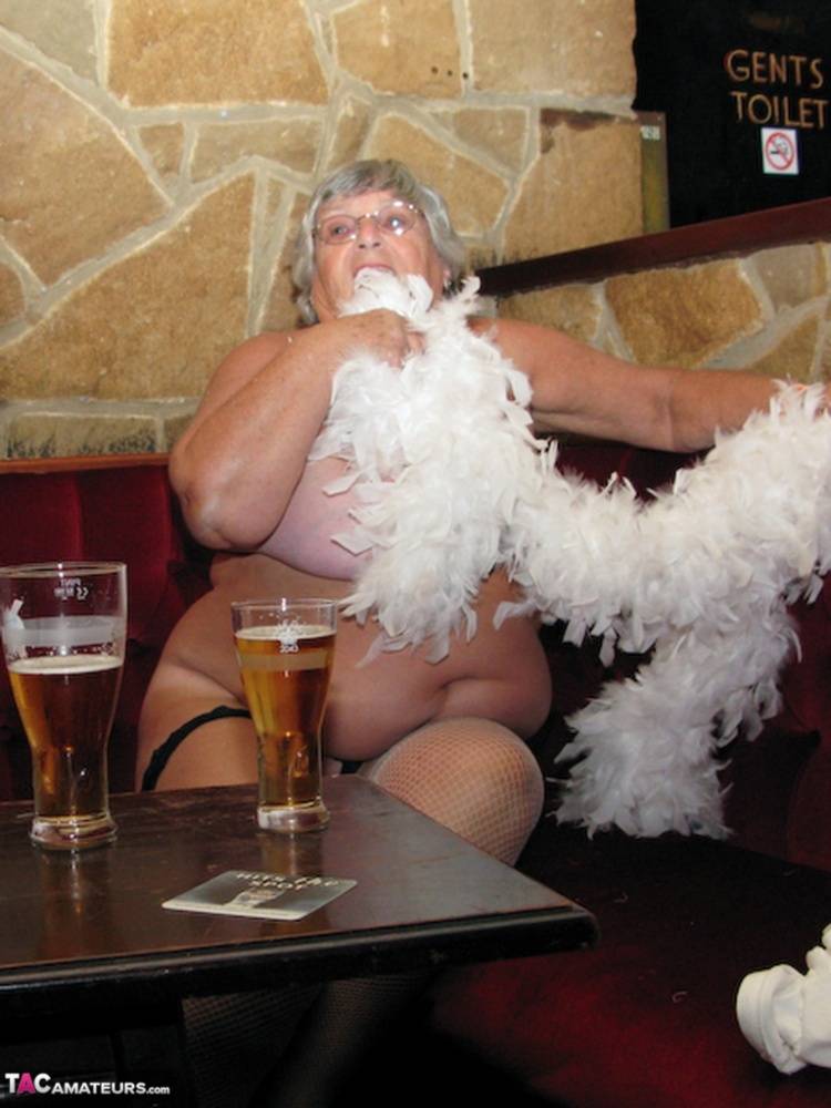 Old UK fatty Grandma Libby gets naked while having beers in a pub - #10