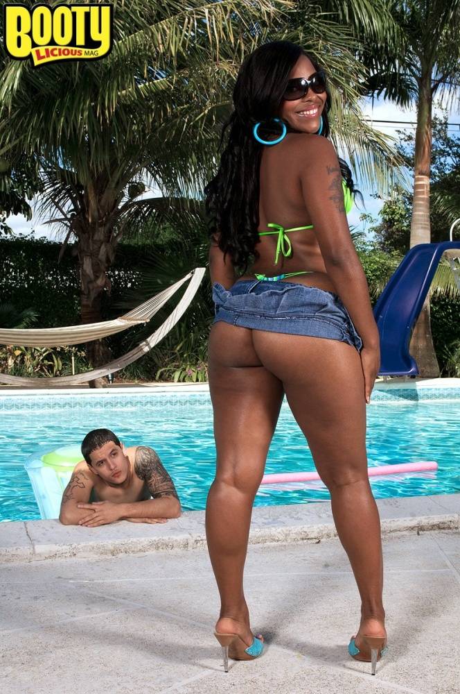 Black girl Pleasure Mia displays her booty before riding a white boy's cock - #13