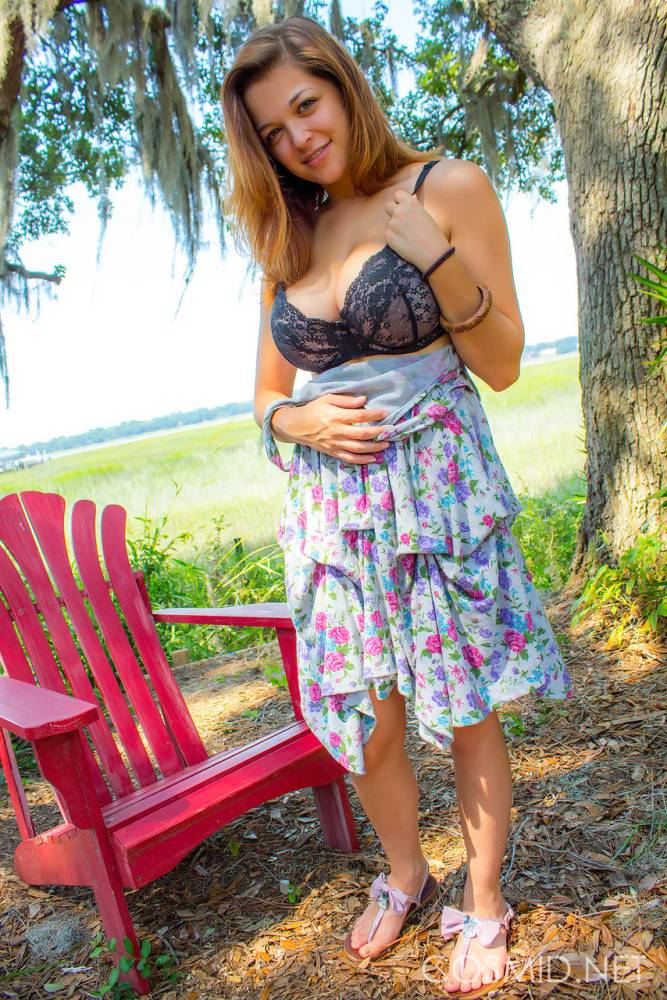 Hot amateur Tessa Fowler disrobing outdoors to tan her big tits in the yard - #12