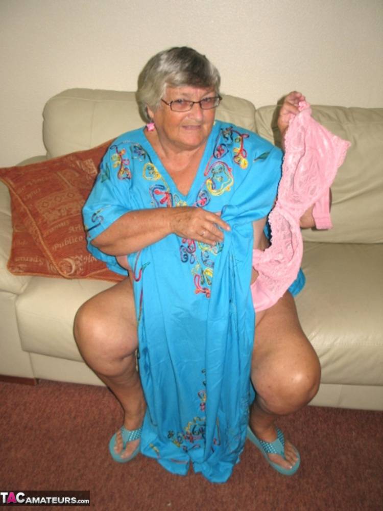Obese nan Grandma Libby licks a nipples after taking off her pink panties - #7