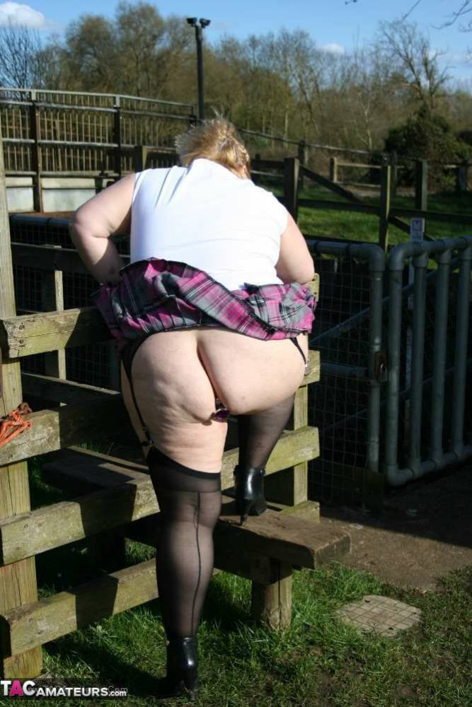 Overweight blonde Lexie Cummings exposes herself by locks on a canal system - #5
