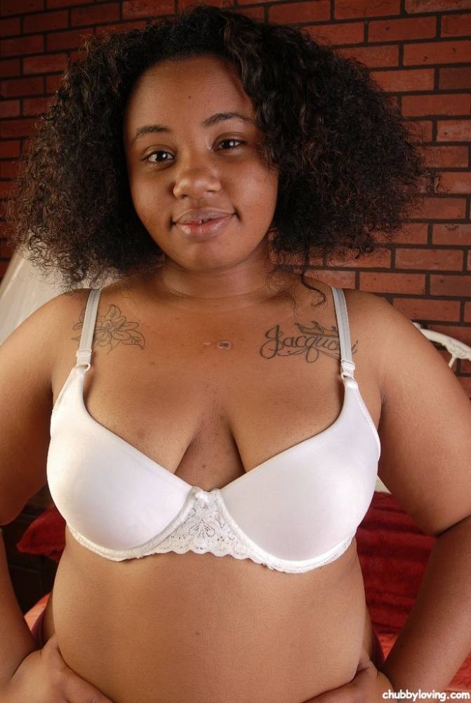 Stunning curly-haired ebony Champagne is showing off her tiny boobs - #16