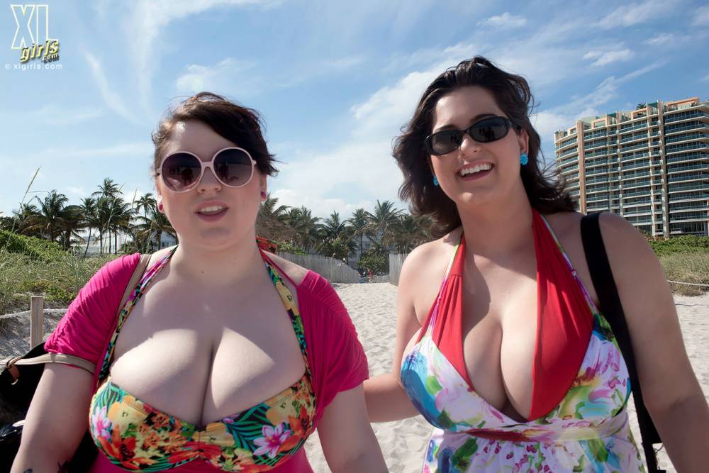 Mature BBW besties take out their massive big tits to play at the beach - #4