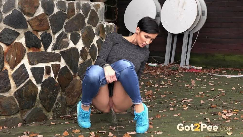 Busty Gabriellla Gucci in jeans undressing and pissing in public - #11