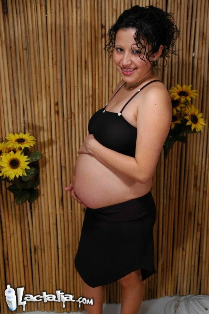 Pregnant Latina with big natural tits - #4