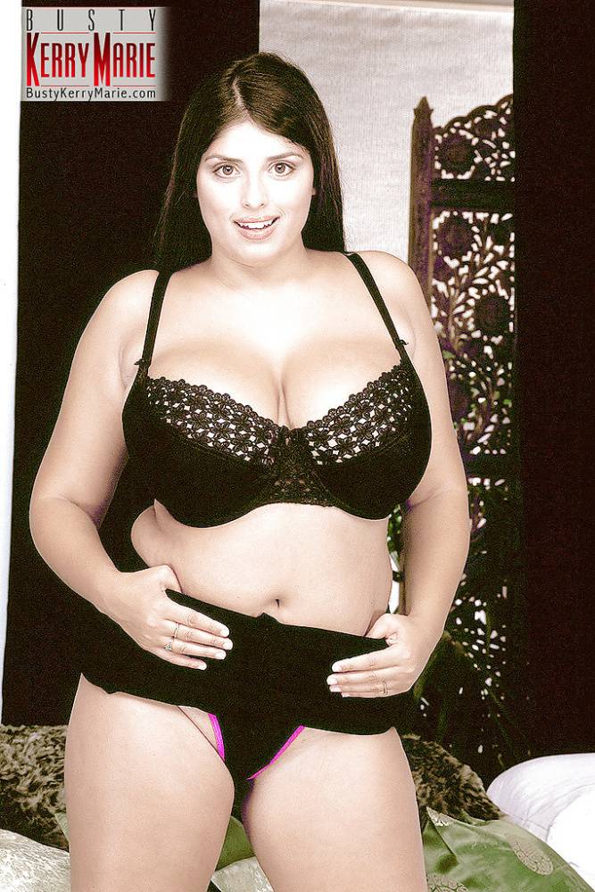 BBW pornstar Kerry Marie exposing massive MILF hooters and big butt | Photo: 1317610