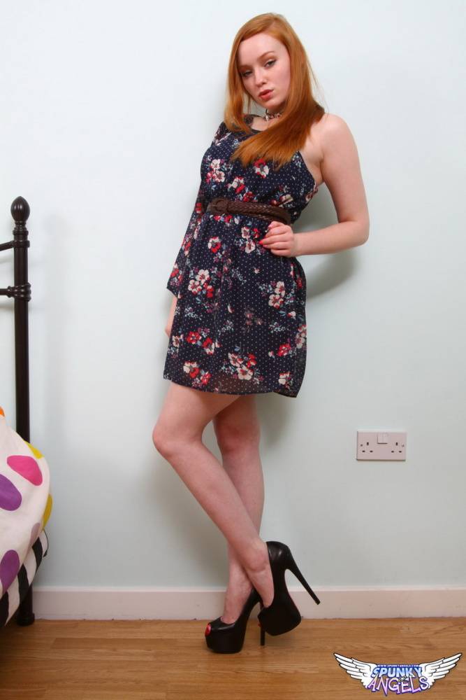 Natural redhead Kloe Kane shows some legs before getting naked on her bed - #4