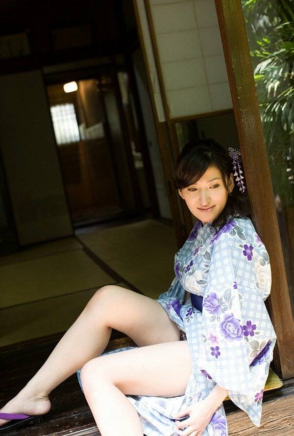 Young Japanese girl Ruru exposes her big naturals before flashing her panties - #4