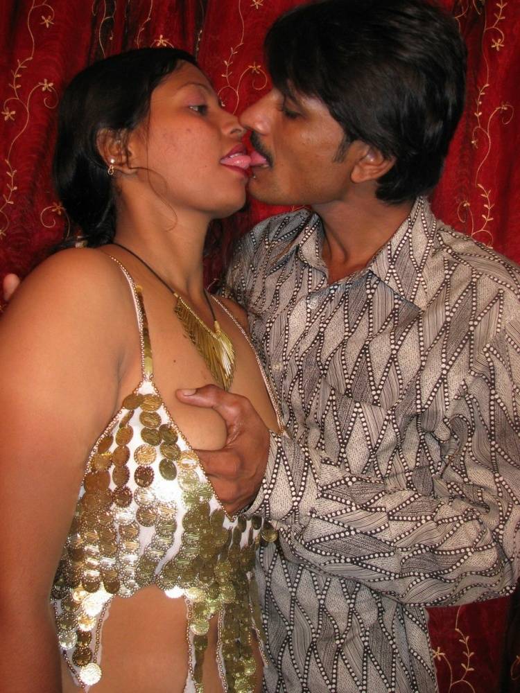 Indian Sex Lounge Chubby Indian Girl - #2