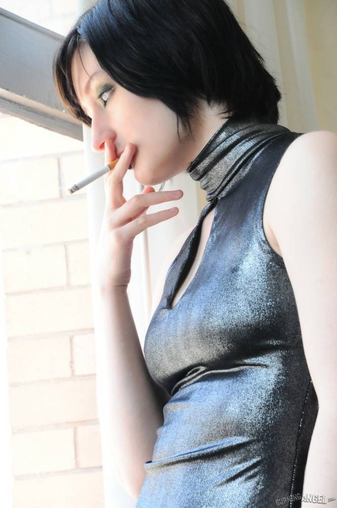 Tattooed brunette Violet Monroe smoking cigarette while flashing underwear - #11