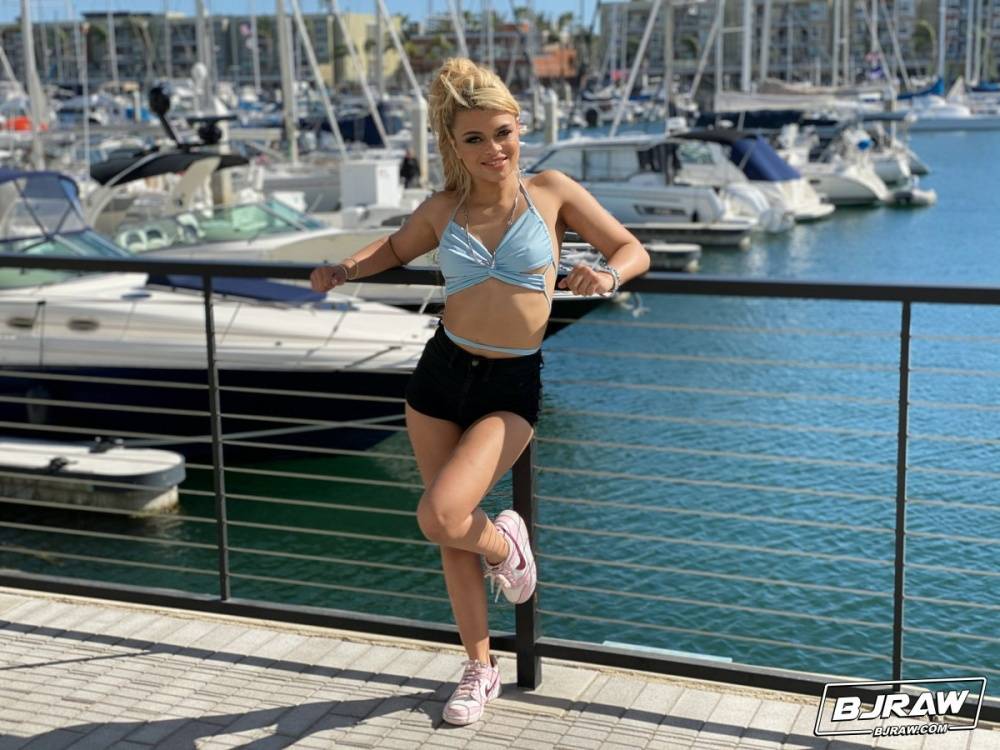 Latina teen Destiny Cruz models swimwear at a marina before an ass licking BJ | Photo: 99166