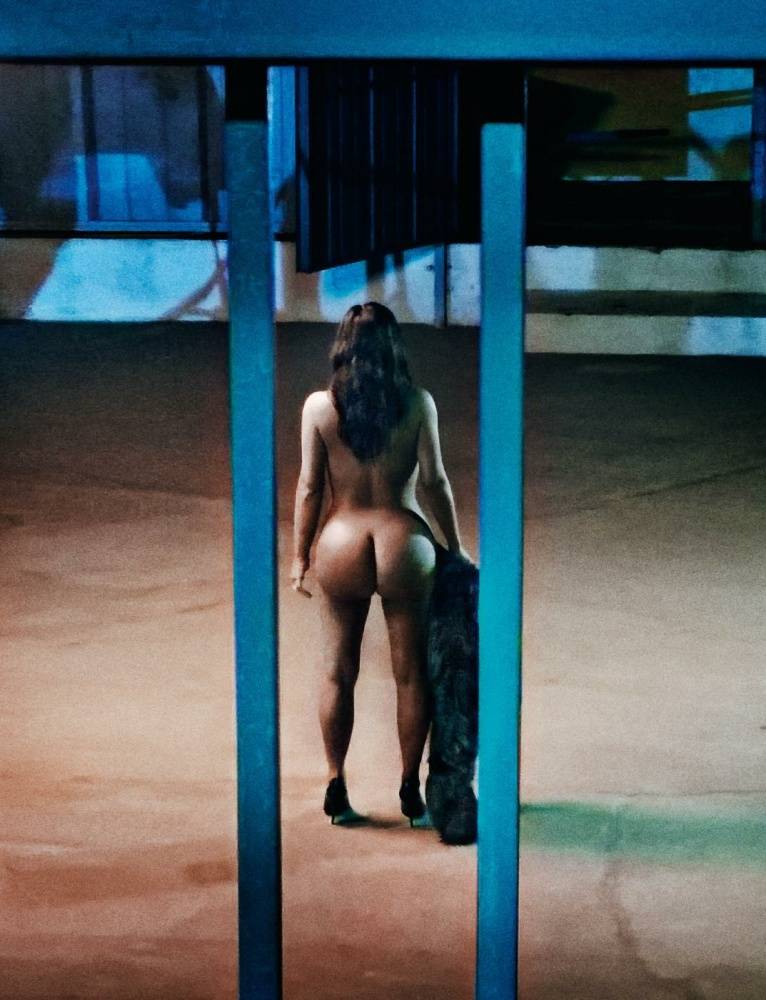 Kim Kardashian Nude Fashion Magazine Photoshoot Set Leaked - #6