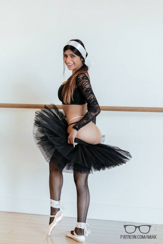 Mia Khalifa Ballet Lingerie Patreon Set Leaked - #18