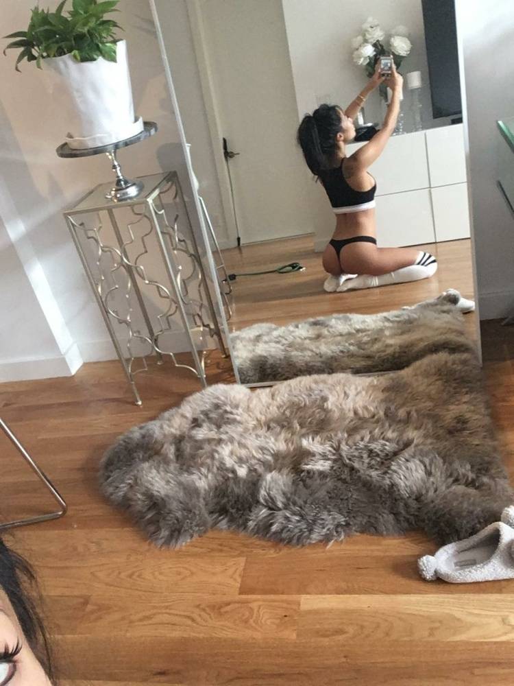 Asa Akira Nude Mirror Selfie Onlyfans Set Leaked - #8