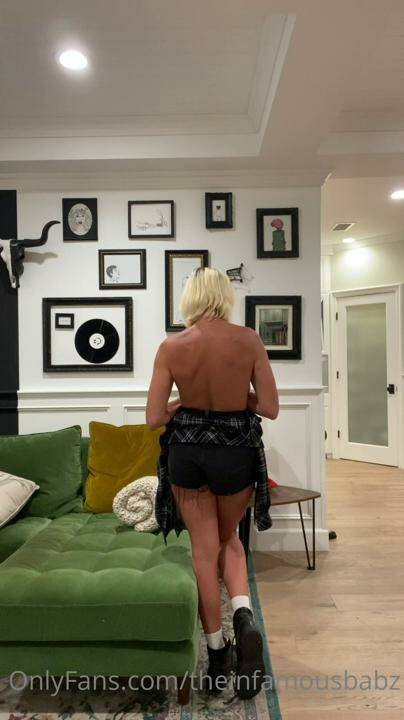 Gabbie Hanna Nude Strip Onlyfans Video Leaked | Photo: 20300