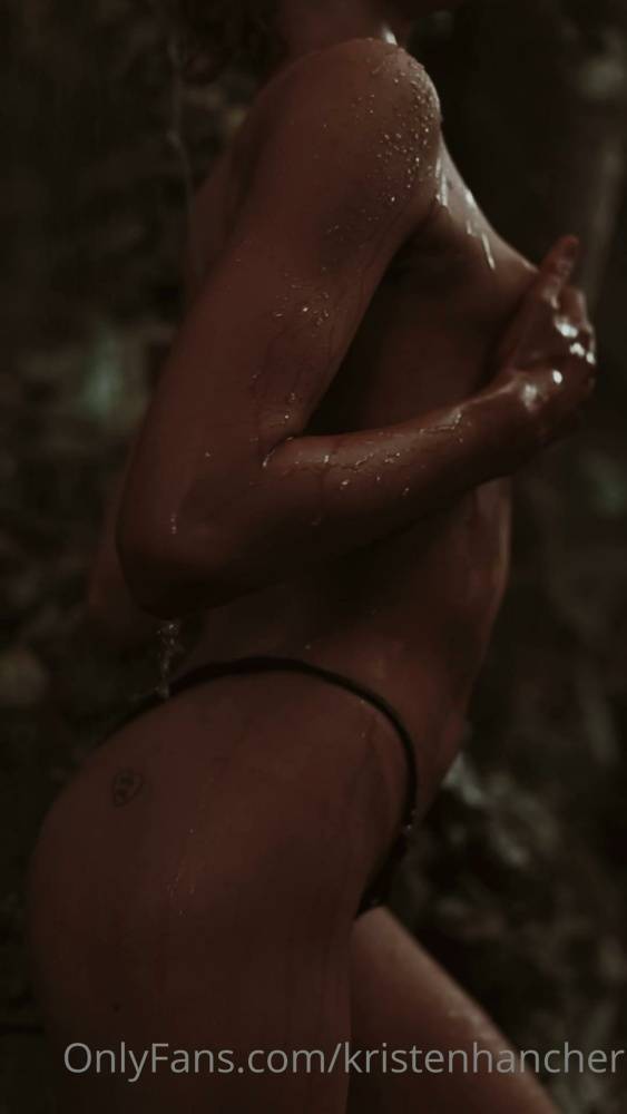 Kristen Hancher Nude Outdoor Shower Onlyfans Video Leaked - #9