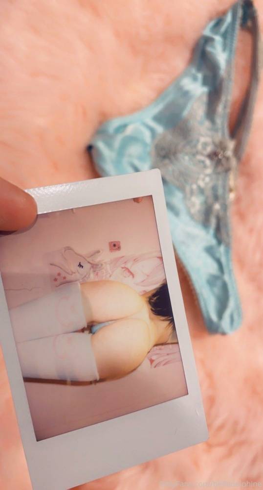 Belle Delphine Polaroid Panties Onlyfans Video | Photo: 33579