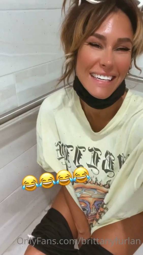 Brittany Furlan Nude Peeing Onlyfans Video Leaked - #3