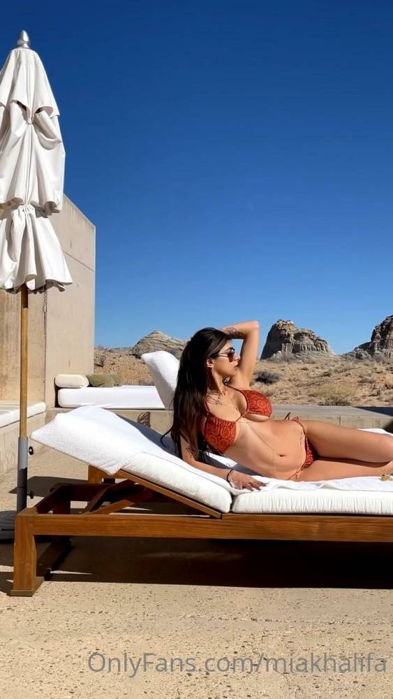 Mia Khalifa Outdoor Bikini Strip OnlyFans Video Leaked - #9
