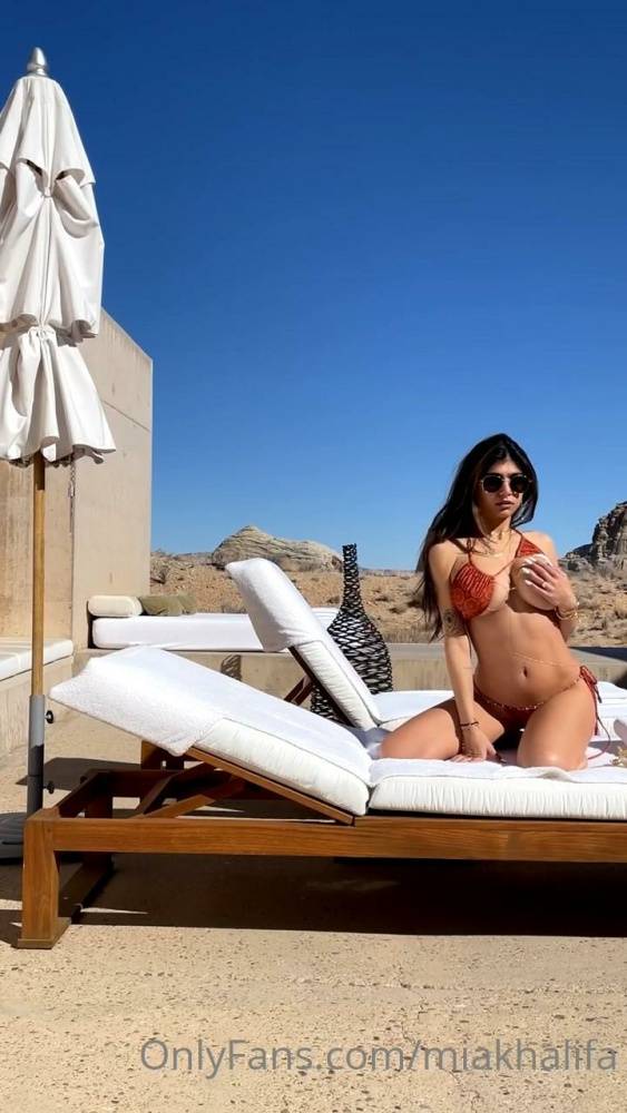 Mia Khalifa Outdoor Bikini Strip OnlyFans Video Leaked - #5