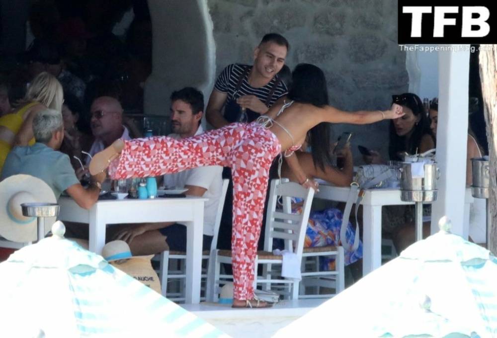 Nicole Scherzinger Celebrates Her Birthday in Mykonos - #10