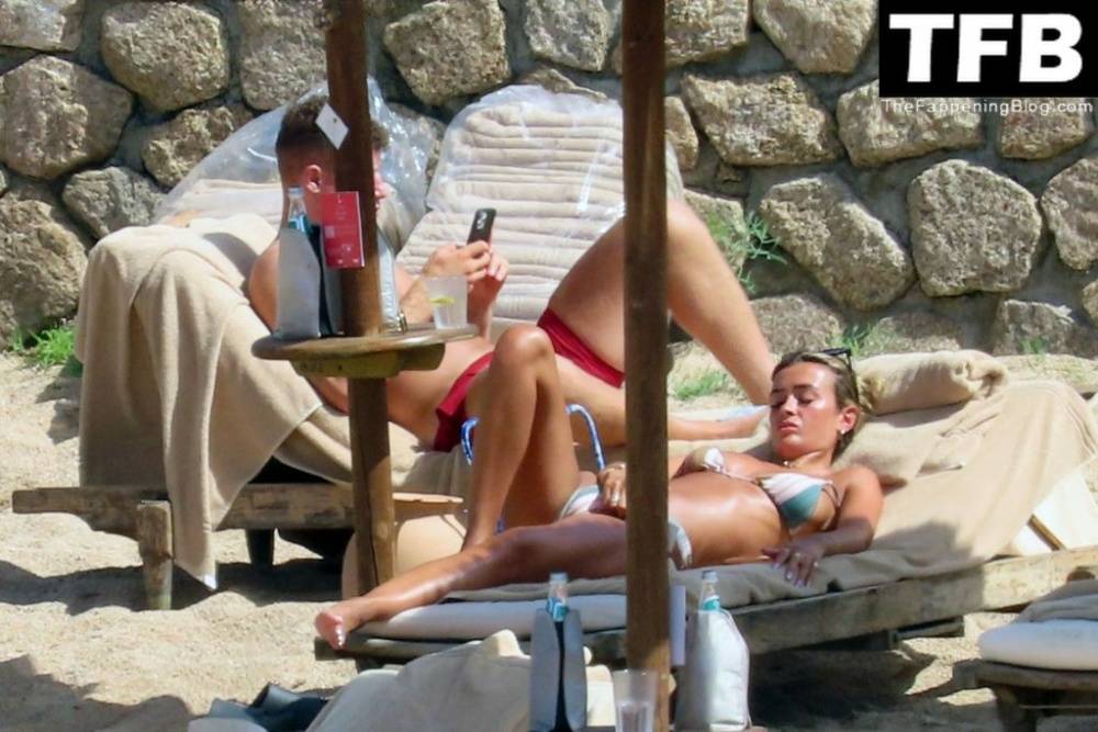 Katherine Pilkington & Ross Barkley Continue Their Holiday in Sardinia - #10