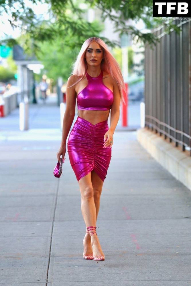 Megan Fox Pumps Out in All Pink for MGK 19s Show at Madison Square Garden in NYC - #3