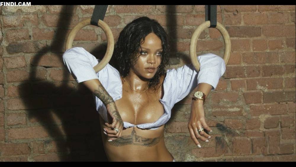 Rihanna Nude Beach Photoshoot Set Leaked - #8