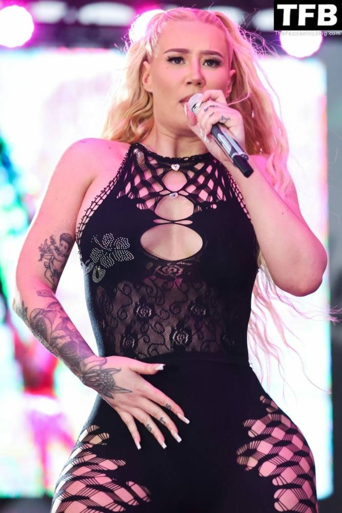 Iggy Azalea Performs at The 39th Annual Long Beach Pride Parade and Festival in Long Beach (150 New Photos) | Photo: 59466