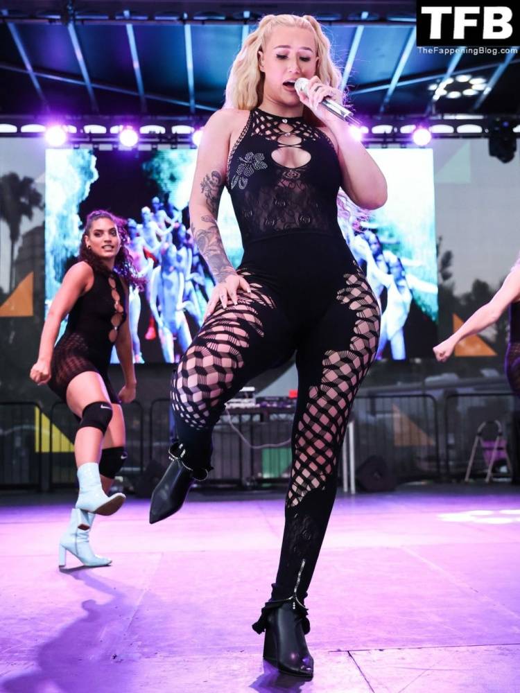 Iggy Azalea Performs at The 39th Annual Long Beach Pride Parade and Festival in Long Beach (150 New Photos) - #5