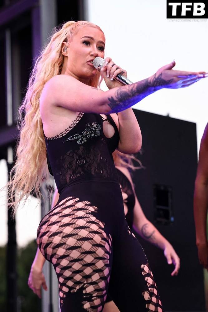 Iggy Azalea Performs at The 39th Annual Long Beach Pride Parade and Festival in Long Beach (150 New Photos) - #11