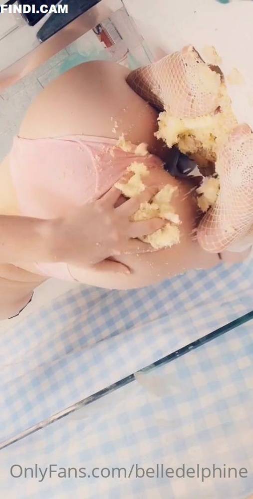Belle Delphine Food And Balloons Onlyfans Video Leaked | Photo: 70045