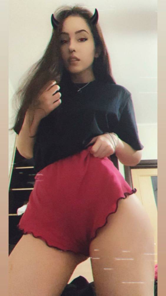 Anastasia Mut Booty Selfies Onlyfans Set Leaked - #13