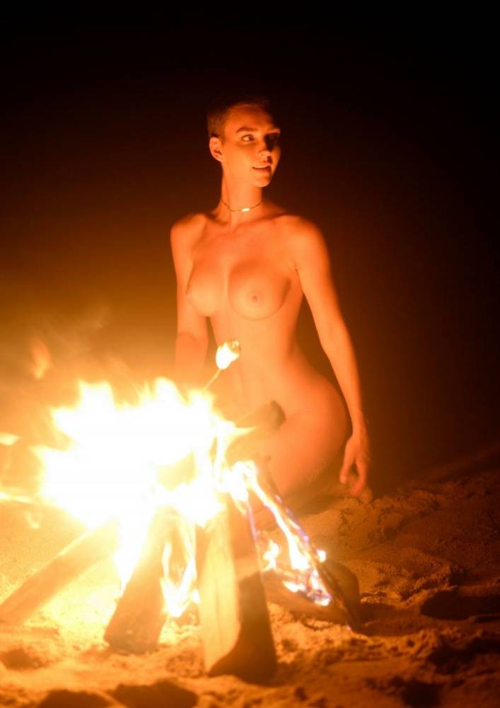 Rachel Cook Nude Bikini Beach Modeling Patreon Set Leaked - #7