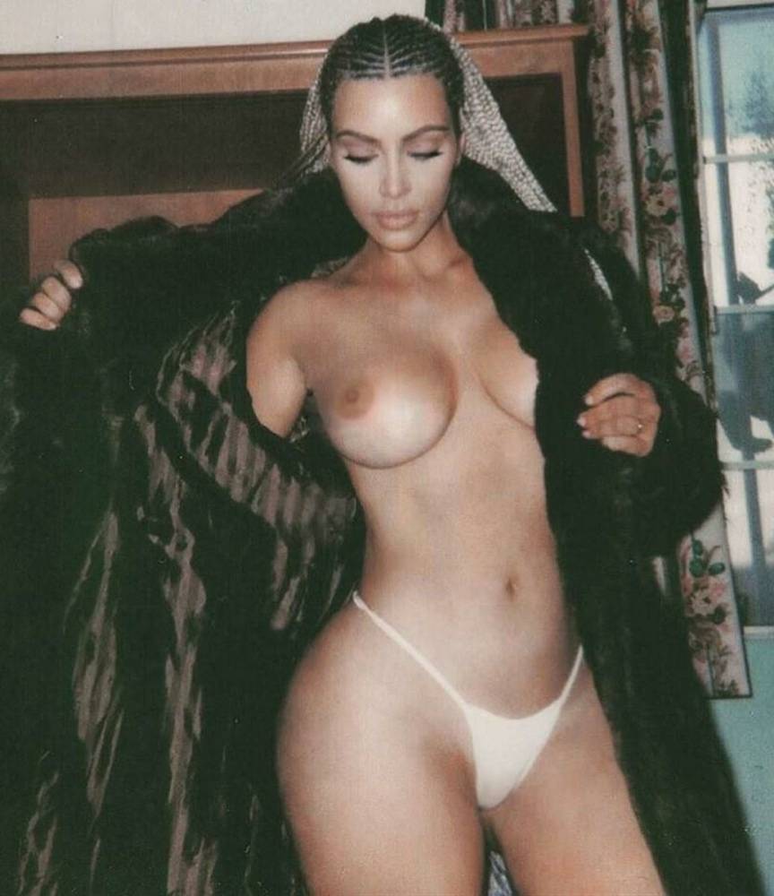 Kim Kardashian Nude Thong Magazine Photoshoot Set Leaked | Photo: 12580