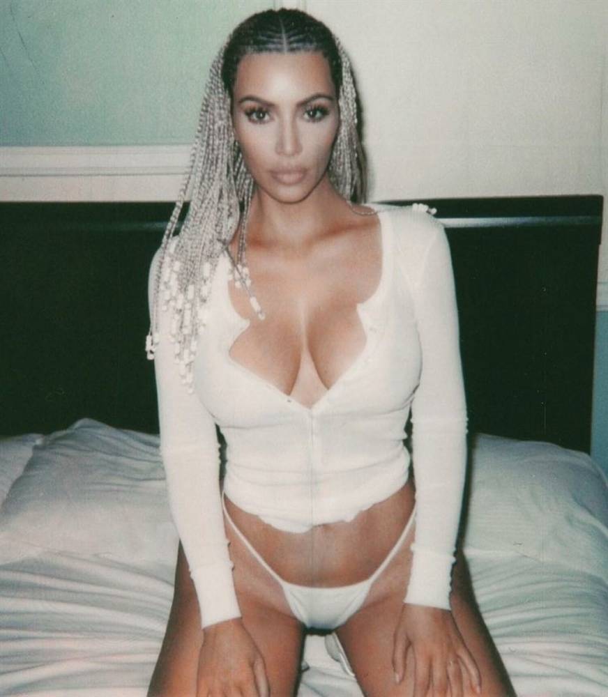 Kim Kardashian Nude Thong Magazine Photoshoot Set Leaked | Photo: 12553