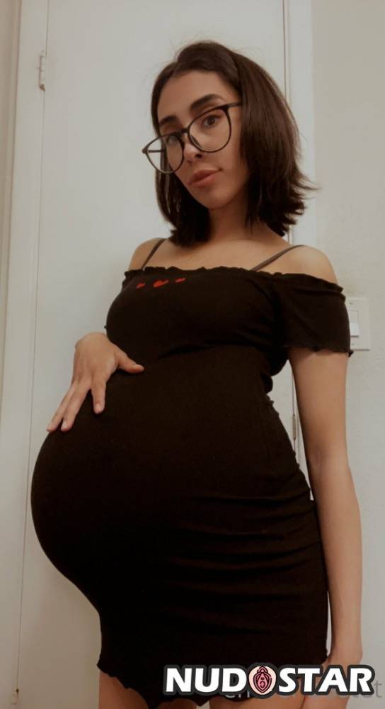 Pregnant Ember 2013 Emberbastet OnlyFans Leaks | Photo: 1856459