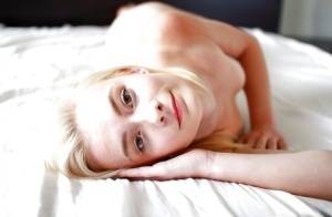Teen blonde Maddy Rose pose naked in close-up and masturbates - #main