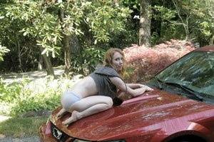 I am washing my Old Car It is a 04 Red Mustang I traded it Car Wash | Photo: 10808