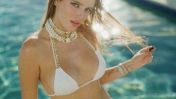 Bella Thorne Pool Bikini Onlyfans Video Leaked | Photo: 1668