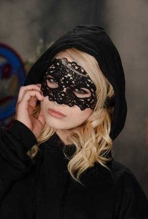 Masked blonde teen Aubrey Gold posing perfectly toned body in lingerie on galphoto.com