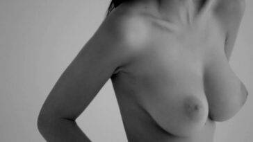 Emily Ratajkowski Treats Nude BTS Video Leaked on galphoto.com