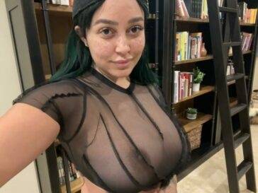 Emily Cheree Nude See-Through Onlyfans Video Leaked